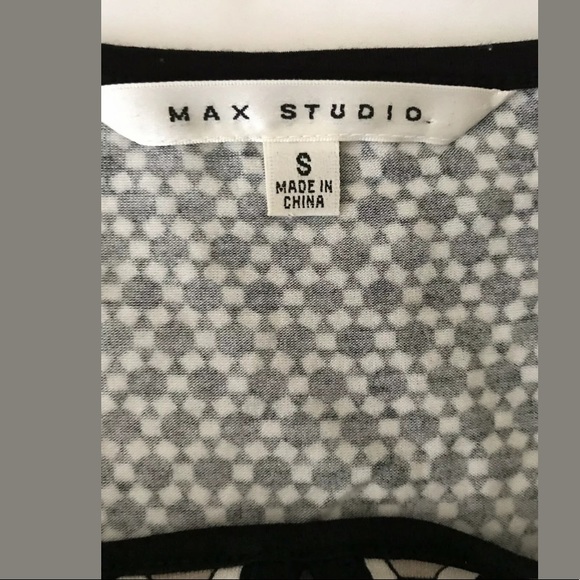 Max Studio Mini Dress Size Small Women’s Aztec - Picture 3 of 3